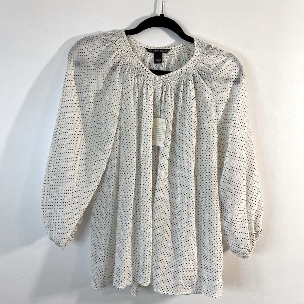 Women’s long sleeve blouse
